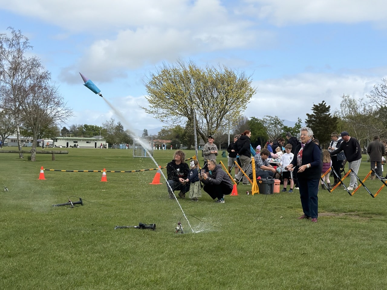 Carterton Space Week Water Rockets_9748 Large